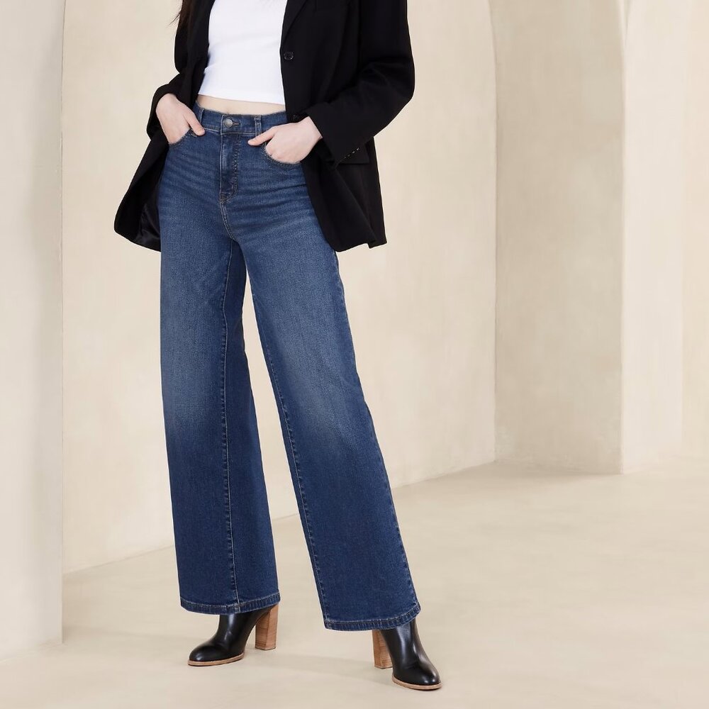 High-Rise Wide-Leg Jean